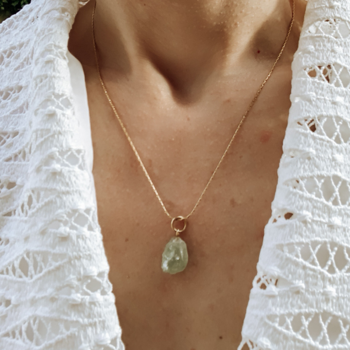 Pendentif pierre de naissance