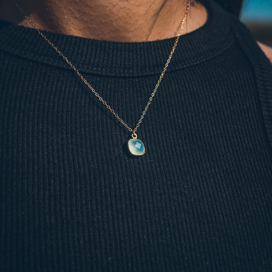 Pendentif LISON calcédoine