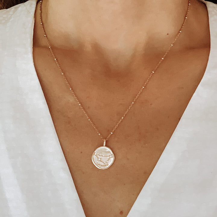 Pendentif Astrologie plaqué or