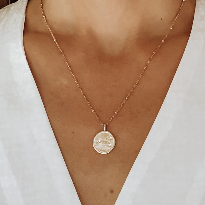 Pendentif Astrologie plaqué or